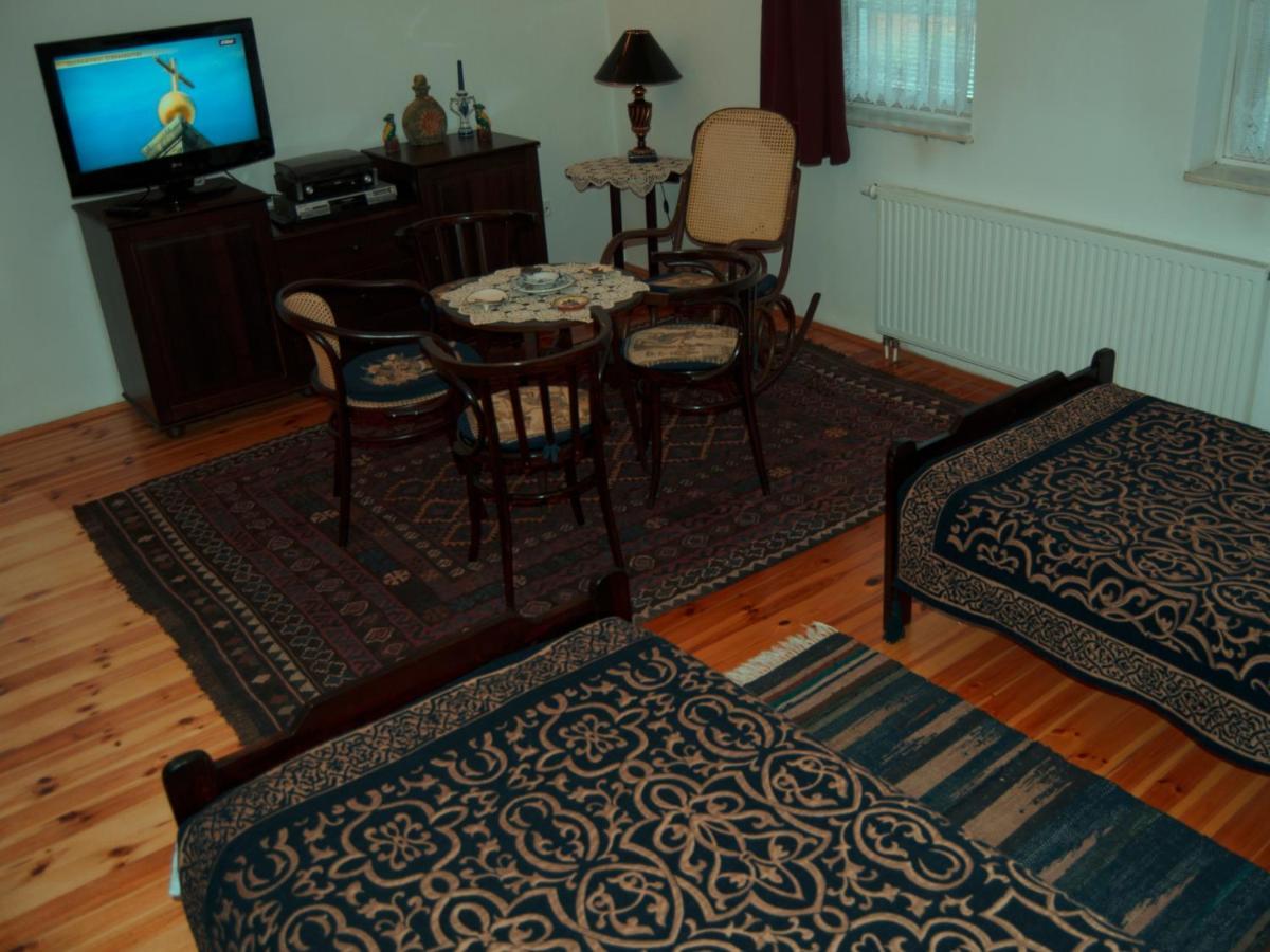 Csongradi Vendegvaro Apartmanok, Szarka Haz מראה חיצוני תמונה