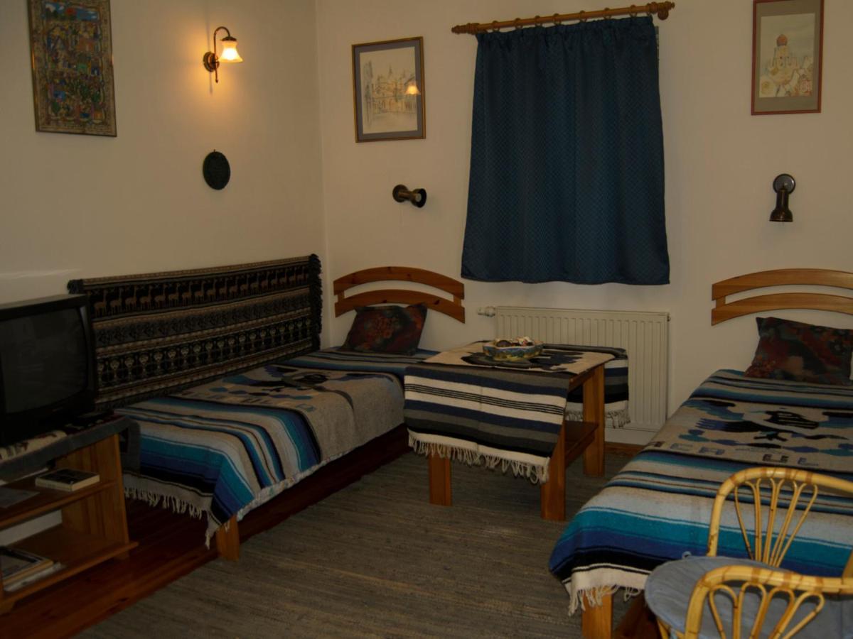 Csongradi Vendegvaro Apartmanok, Szarka Haz מראה חיצוני תמונה